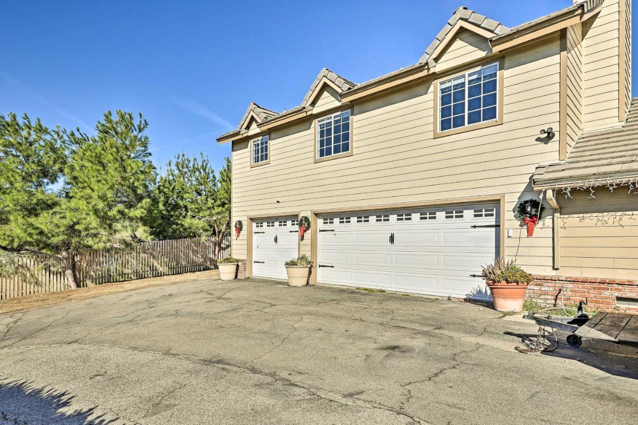 Fallbrook Home With Garden, Gazebo, And Fire Pit! 外观 照片